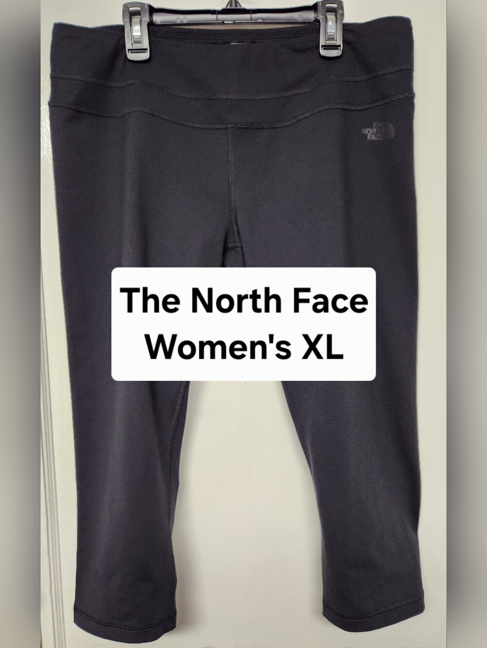The North Face Womens XL Athletic Leggings Shorts Capri Black Bottoms Flashdry